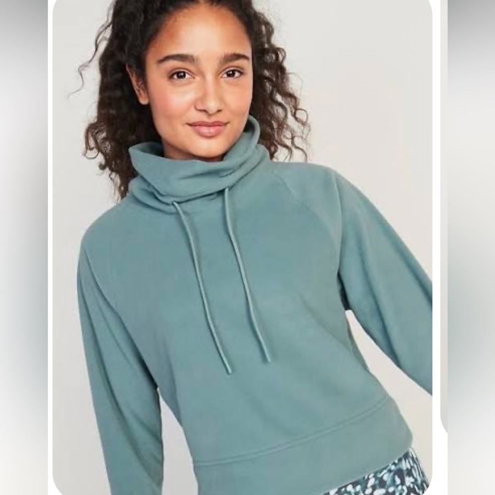 Old Navy Women's Blue Cowl Neck Sweater